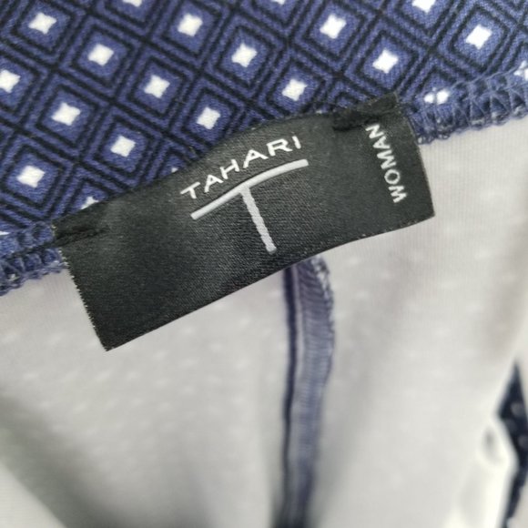 Tahari Blue Cropped Length Women's Pants Size 1X - Picture 7 of 9